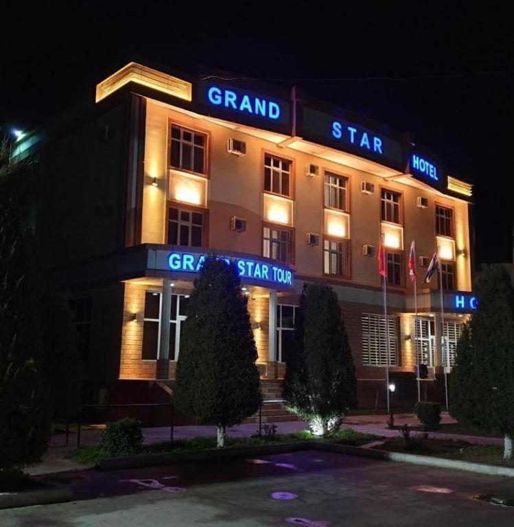 Grand Star Hotel Karszy Zewnętrze zdjęcie